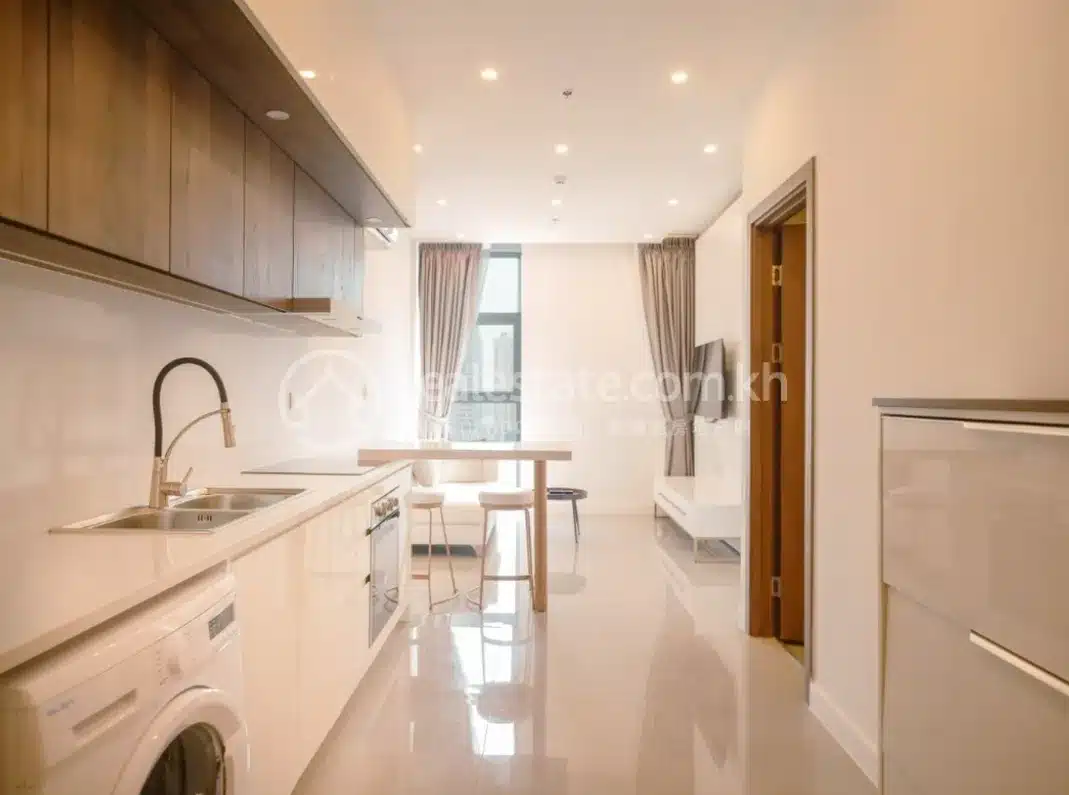 The Peninsula Private Residences 8